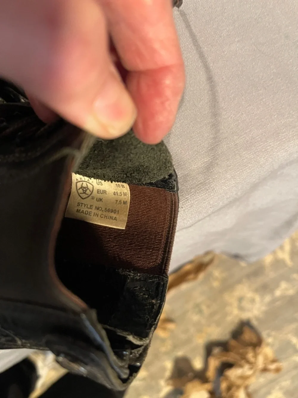 Ariat lace up boots - Picture 7 of 8